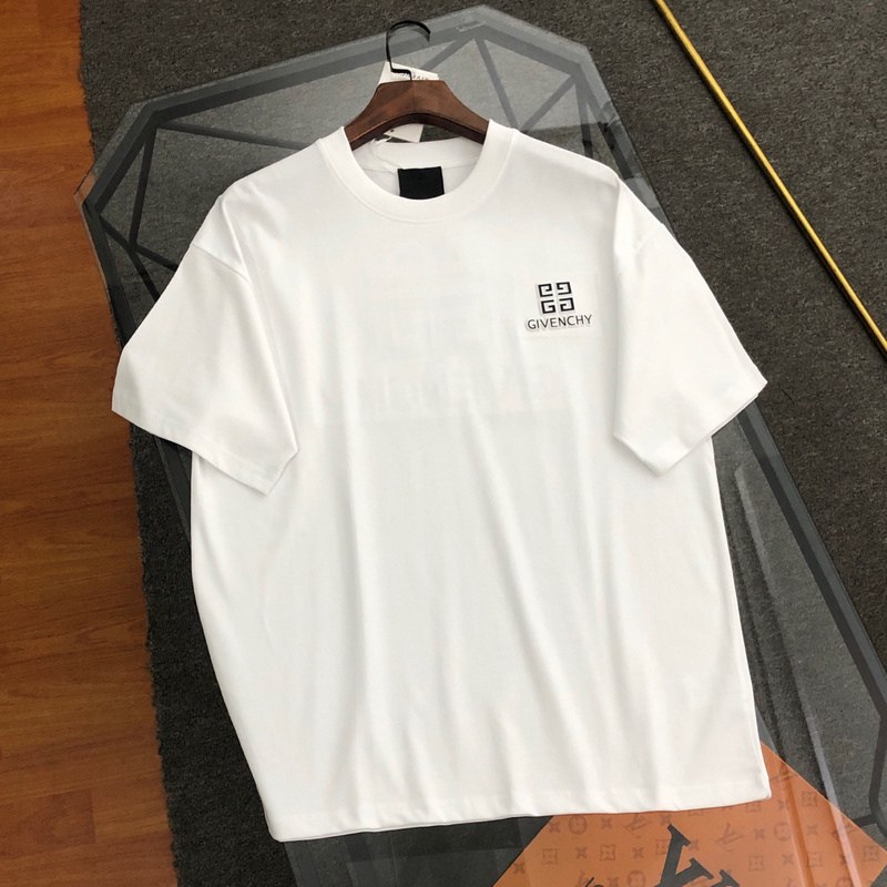1-170.jpg GVNCHY T-Shirt