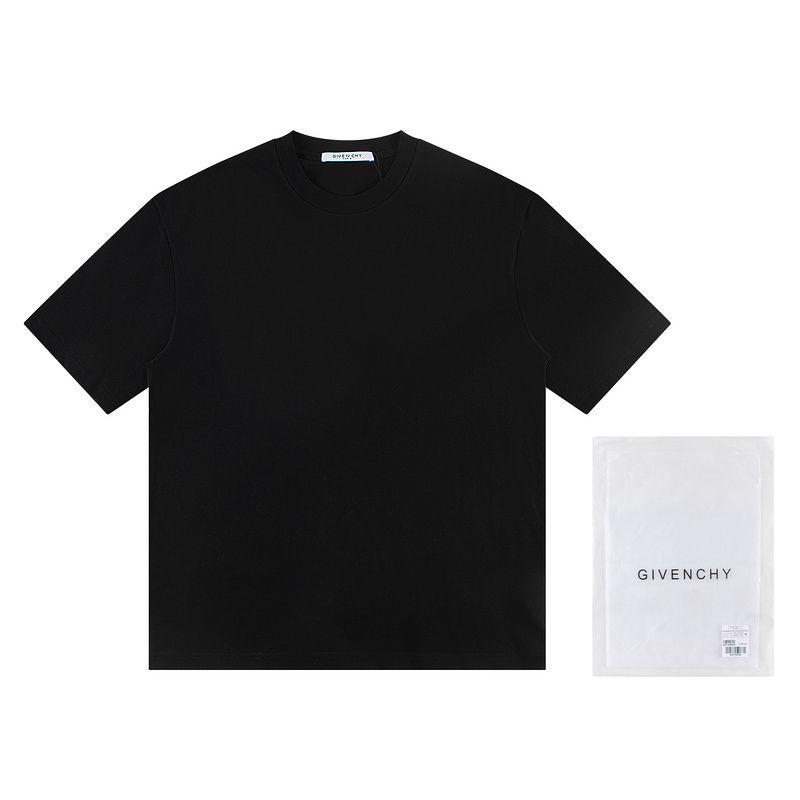 1-268.jpg GVNCHY T-Shirt