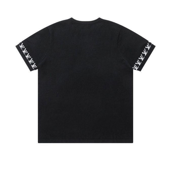 2-115.jpg LV T-shirt Black Sleeve Monogram