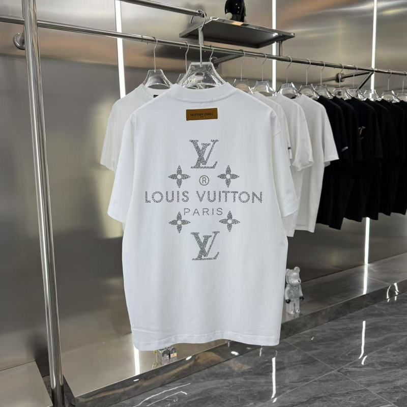 2-356.jpg LV T-shirt
