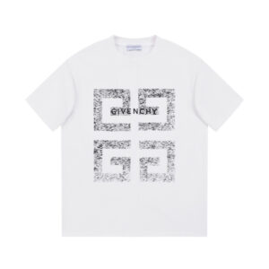 GVNCHY T-Shirt