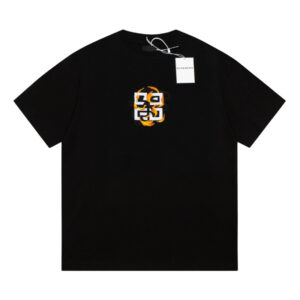 GVNCHY T-Shirt