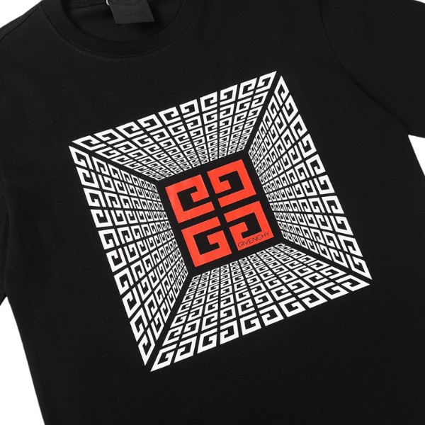 4-84.jpg GVNCHY T-Shirt