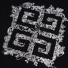 5-236.jpg GVNCHY T-Shirt 4G Logo