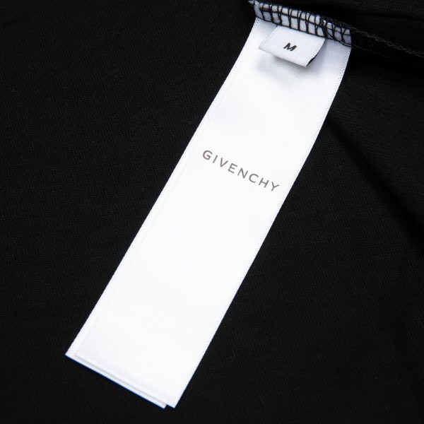 6-84-2.jpg GVNCHY T-Shirt