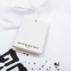 7-74-1.jpg GVNCHY T-Shirt