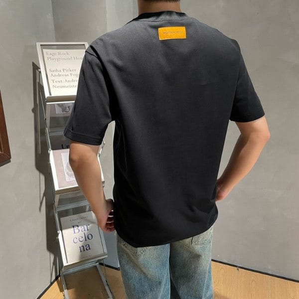 LV T-Shirt