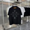 8-72.jpg LV T-shirt