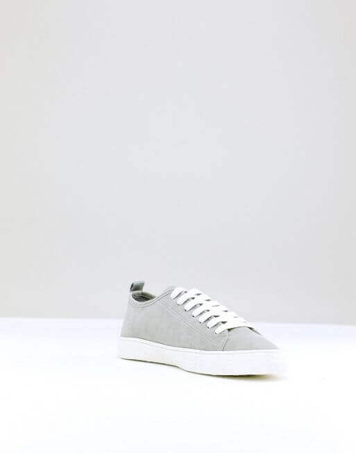 Vegan friendly sneakers