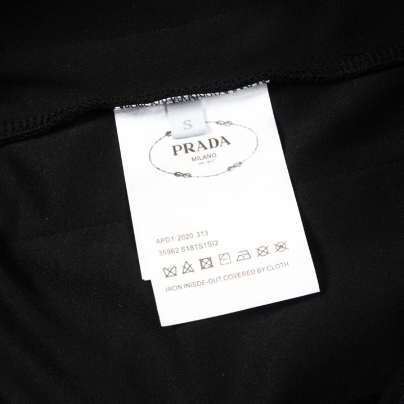 DSFSDSD-1.jpg Prd Shorts PKADA Logo Stripe