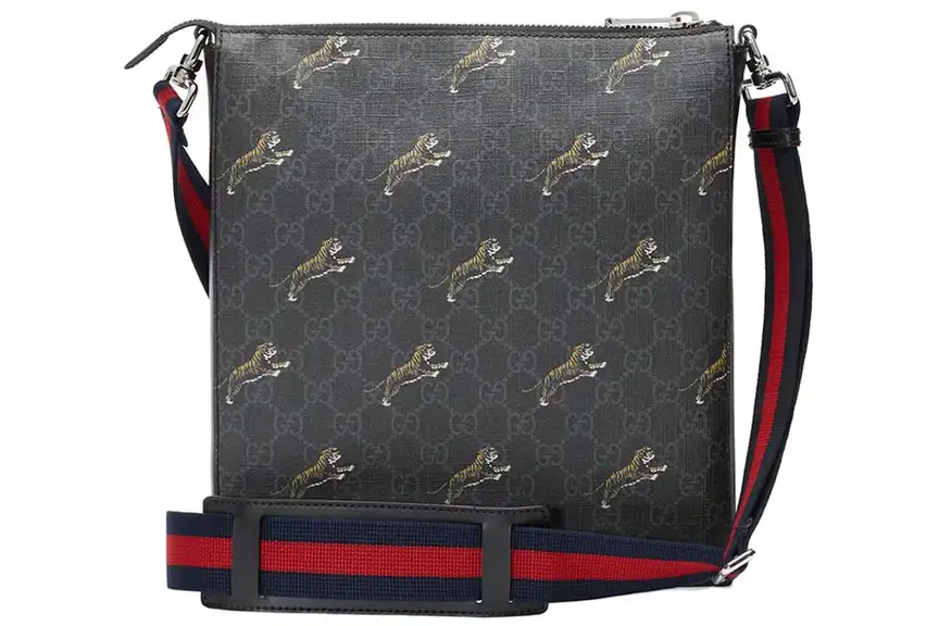 SHOULDER BAG