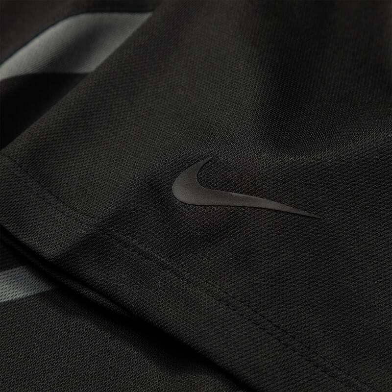 Nike_MNRGNoctaDFPrintedPoloBLACK_DJ5578-010_4.jpg NK x NCTA T-shirt Printed Polo