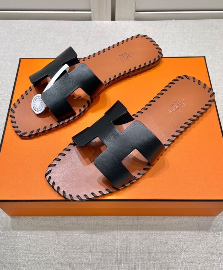PHERS2024_02.jpg Hrs – Ladies Oran Sandale Schwarz