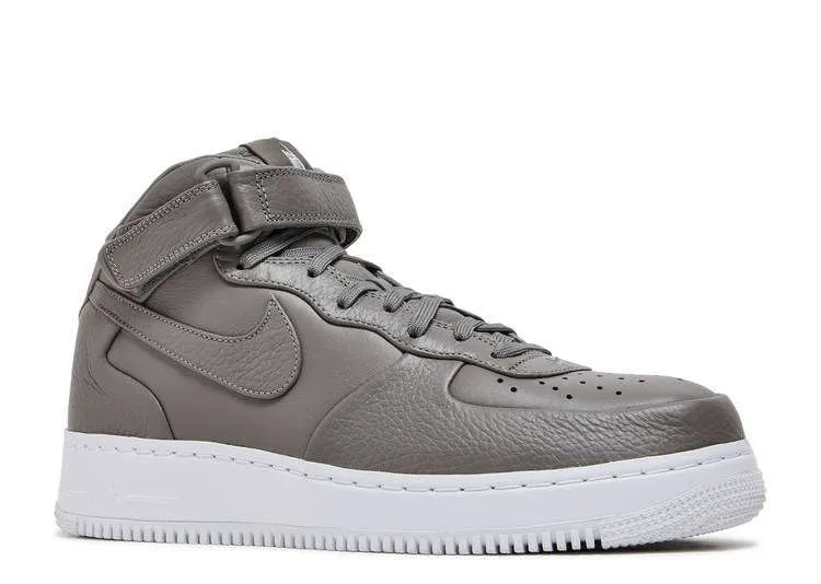 AIR FORCE 1 HIGH ‘LIGHT CHARCOAL’