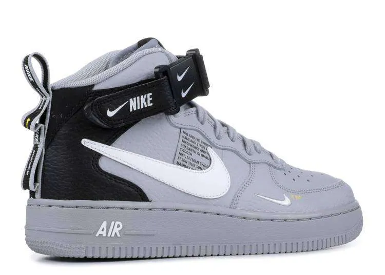 AIR FORCE 1 HIGH ‘OVERBRANDING’