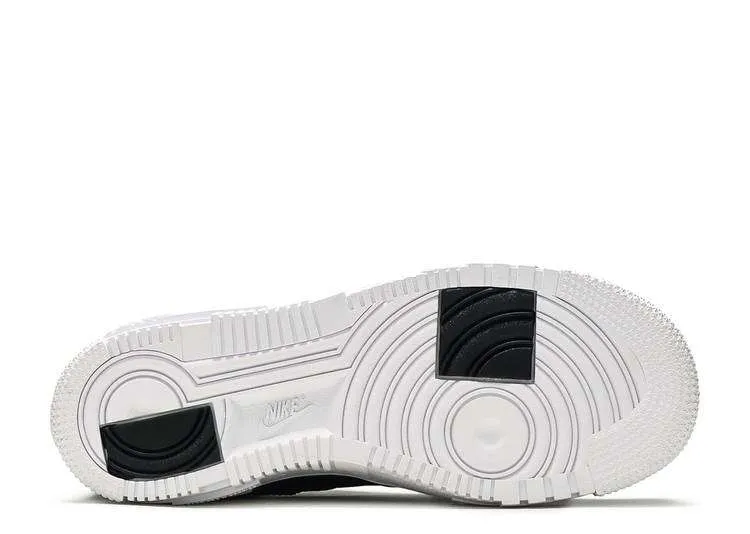 AIR FORCE 1 PIXEL ‘BLACK’