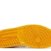 air-jordan-1-mid-university-gold-3.webp AIR JORDAN 1 MID ‘UNIVERSITY GOLD’