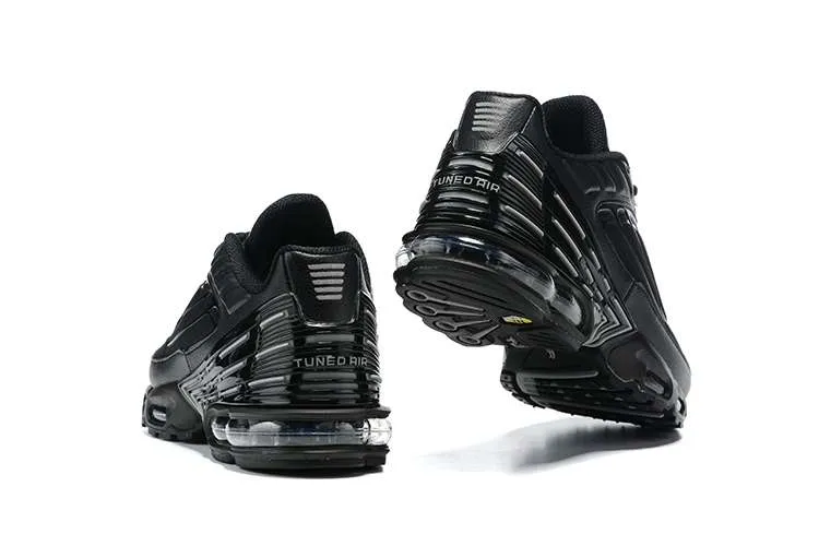 air-max-plus-tn-3-black-metallic-silver-3.webp AIR MAX PLUS TN 3 ‘BLACK METALLIC SILVER’