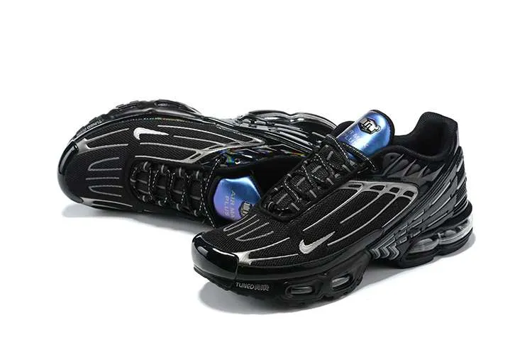 AIR MAX PLUS TN 3 ‘BLACK METALLIC SILVER’