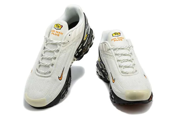 AIR MAX PLUS TN 3 ‘GREY GOLD BLACK’