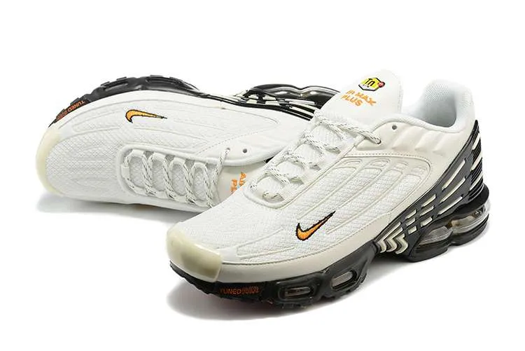 AIR MAX PLUS TN 3 ‘GREY GOLD BLACK’