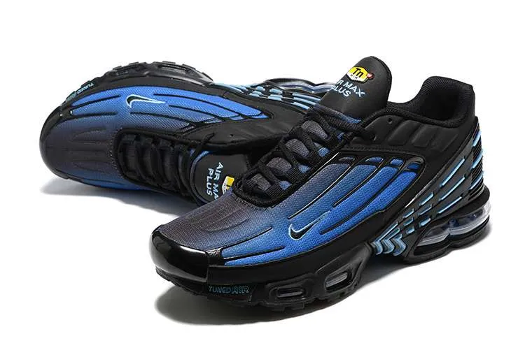 air-max-plus-tn-3-racer-blue-gradient-3.webp AIR MAX PLUS TN 3 ‘RACER BLUE GRADIENT’