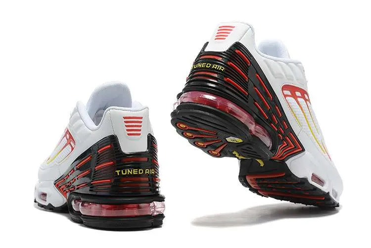 air-max-plus-tn-3-white-sunset-2.webp AIR MAX PLUS TN 3 ‘WHITE SUNSET’