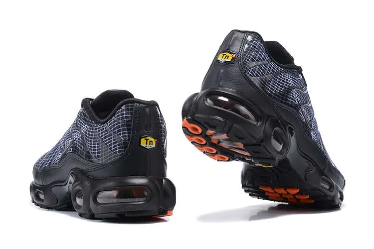 air-max-plus-tn-3d-swoosh-2.webp AIR MAX PLUS TN ‘3D SWOOSH’