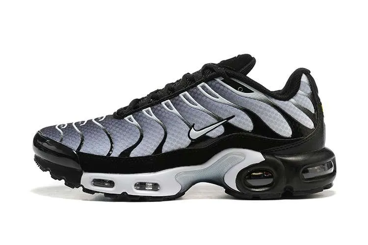 air-max-plus-tn-black-silver-white.webp AIR MAX PLUS TN ‘BLACK SILVER WHITE’