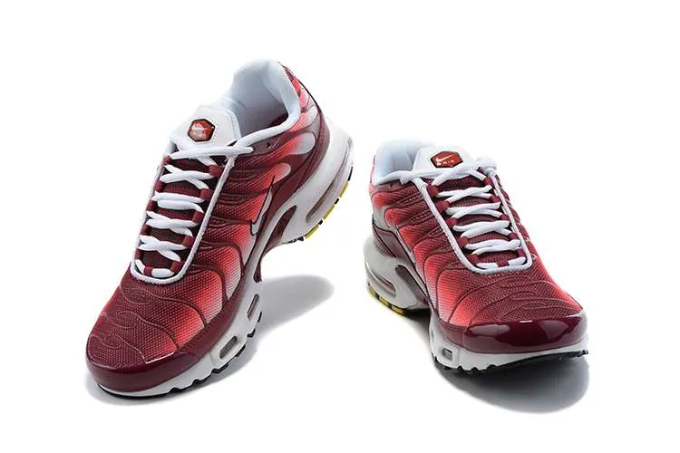 air-max-plus-tn-dark-beetroot-3.webp AIR MAX PLUS TN ‘DARK BEETROOT’