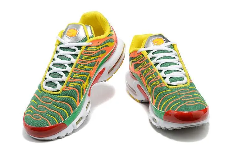 air-max-plus-tn-double-swoosh-17.webp AIR MAX PLUS TN ‘DOUBLE SWOOSH’