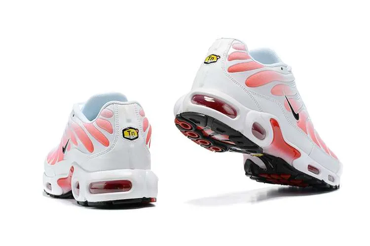 AIR MAX PLUS TN ‘FADE RED WHITE’