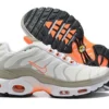 air-max-plus-tn-first-use-2.webp AIR MAX PLUS TN ‘FIRST USE’
