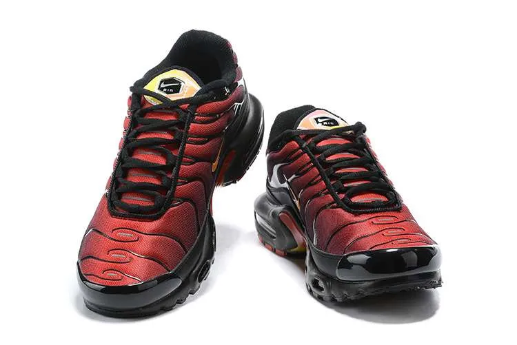 air-max-plus-tn-magma-pack-3.webp AIR MAX PLUS TN ‘MAGMA PACK’