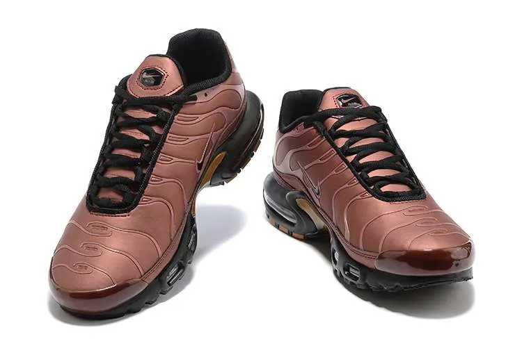 air-max-plus-tn-metallic-cooper-2.webp AIR MAX PLUS TN ‘METALLIC COOPER’