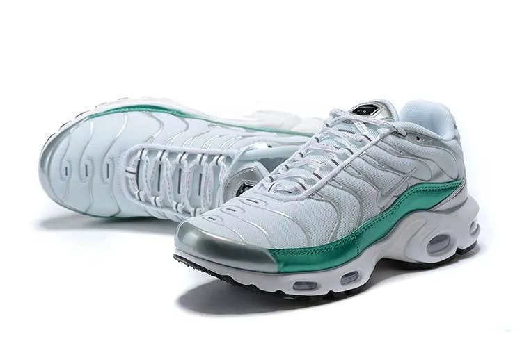 AIR MAX PLUS TN ‘METALLIC GREEN’
