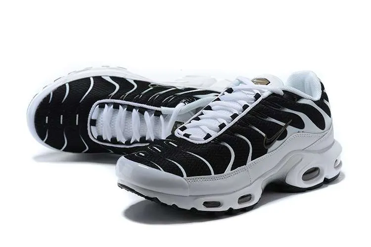air-max-plus-tn-metallic-pewter-2.webp AIR MAX PLUS TN ‘METALLIC PEWTER’