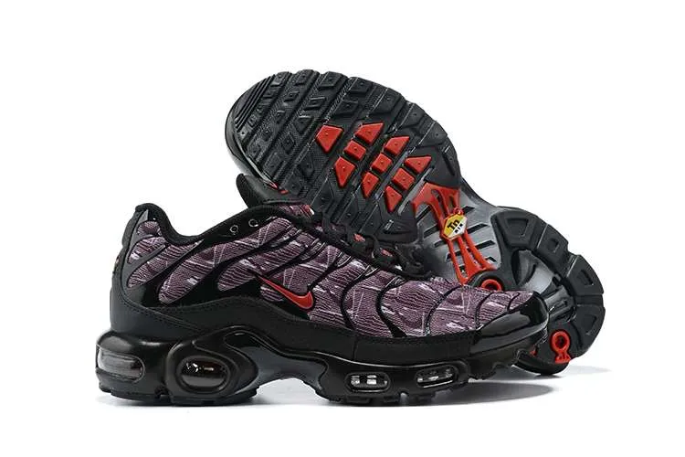 air-max-plus-tn-topography-pack-1.webp AIR MAX PLUS TN ‘TOPOGRAPHY PACK’