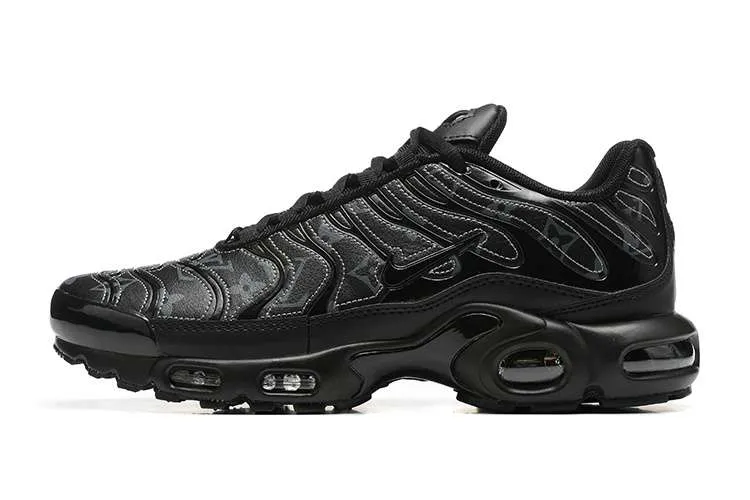 air-max-plus-tn-x-louis-vuitton-1.webp AIR MAX PLUS TN X LOUIS VUITTON