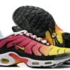 air-max-plus-tn-yellow-pink-gradient-2.webp AIR MAX PLUS TN ‘YELLOW PINK GRADIENT’
