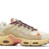 air-max-terrascape-plus-pearl-white-dark-beetroot-1.webp AIR MAX TERRASCAPE PLUS ‘PEARL WHITE DARK BEETROOT’