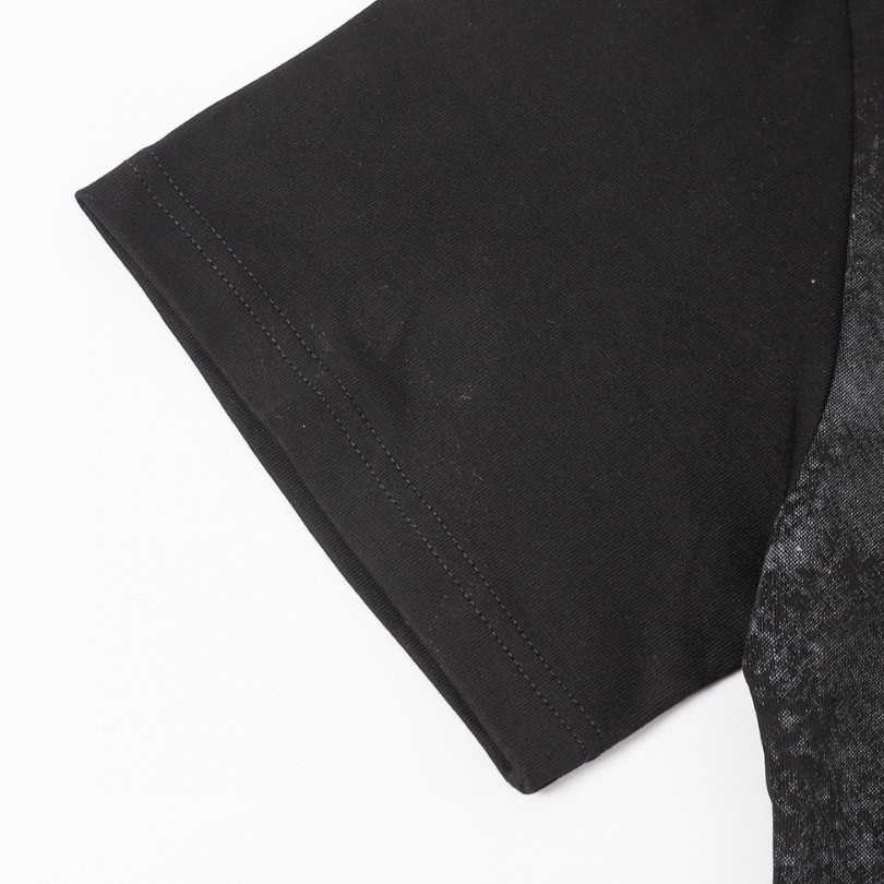 assd-10.jpg CHRM HRTS T-shirt Floral Graphic Black