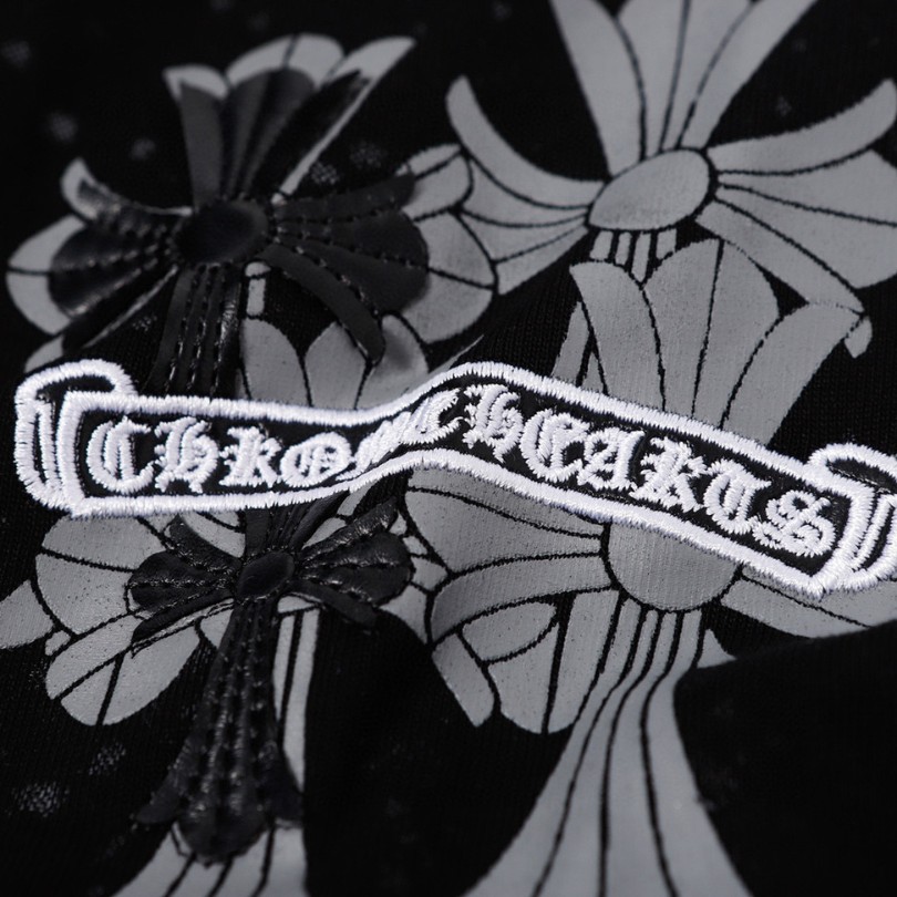 assd-6.jpg CHRM HRTS T-shirt Floral Graphic Black