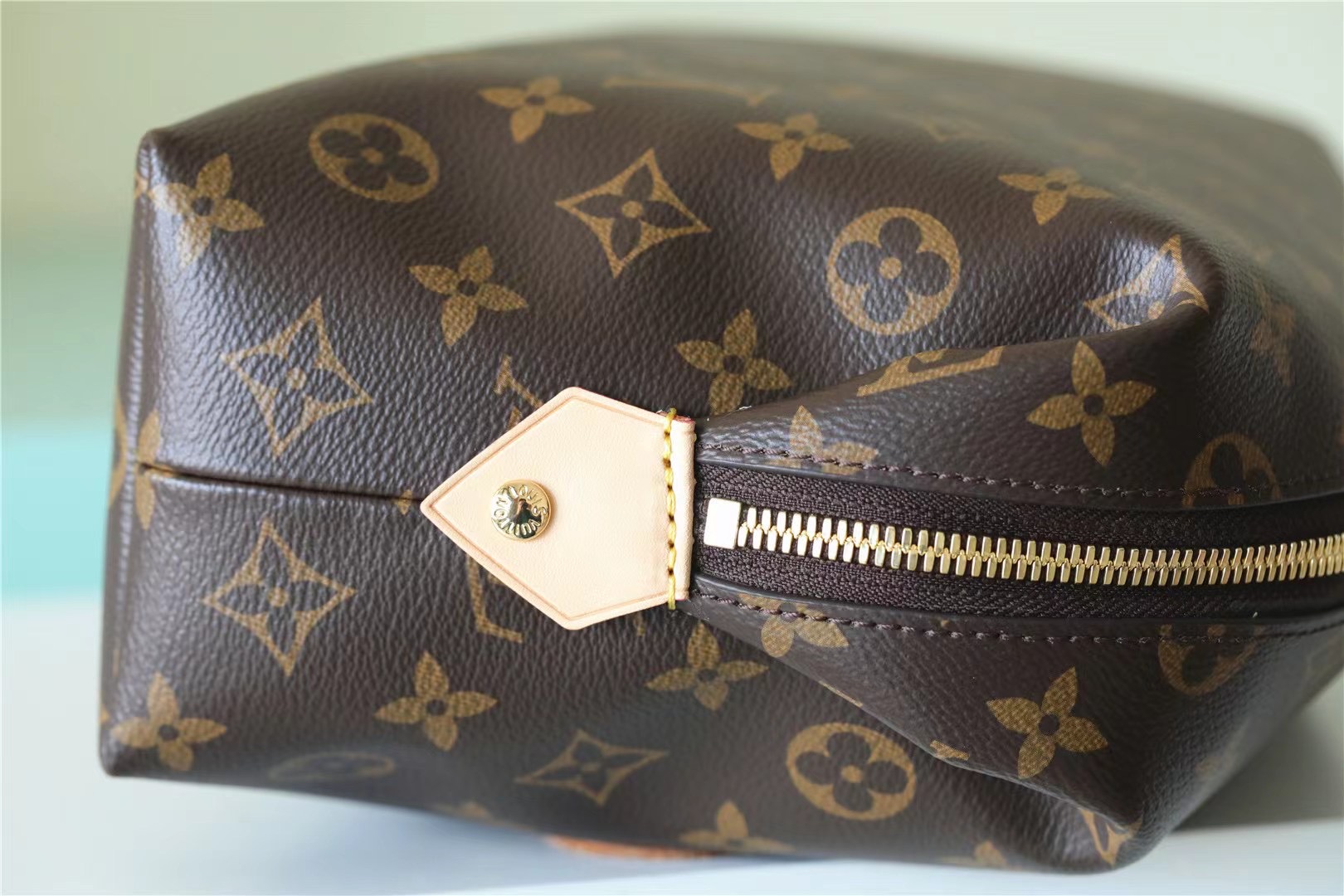 POCHETTE