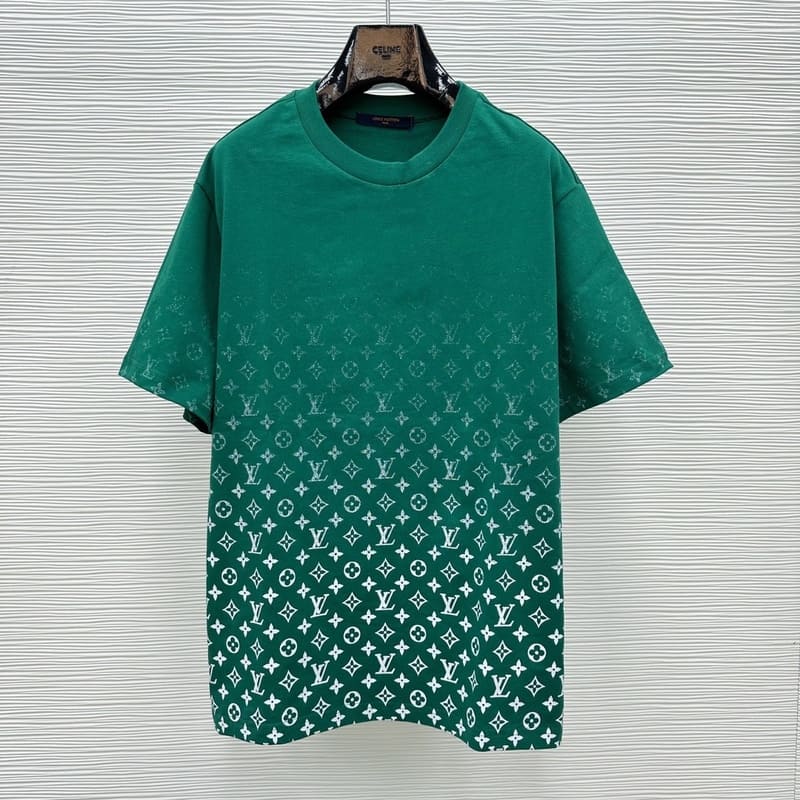 b5b20f55.jpg LV T-shirt SE Monogram Gradient Green