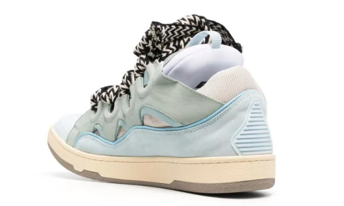 curb-sky-blue-3.webp Curb Sky blue