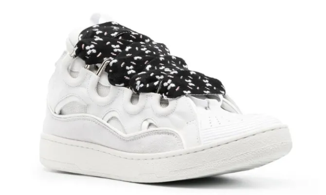 Curb White Black