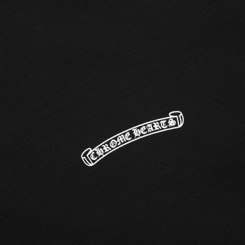 CHRM HRTS T-shirt Floral Logo