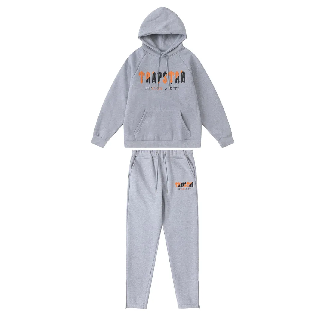 decoded-tracksuit-4.webp Decoded Tracksuit