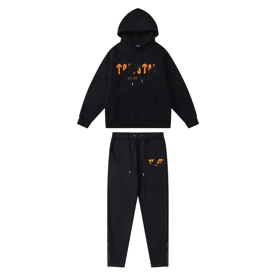decoded-tracksuit-6.webp Decoded Tracksuit